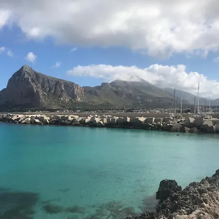 Il Fiocco E La Randa Сан-Вито-Ло-Капо